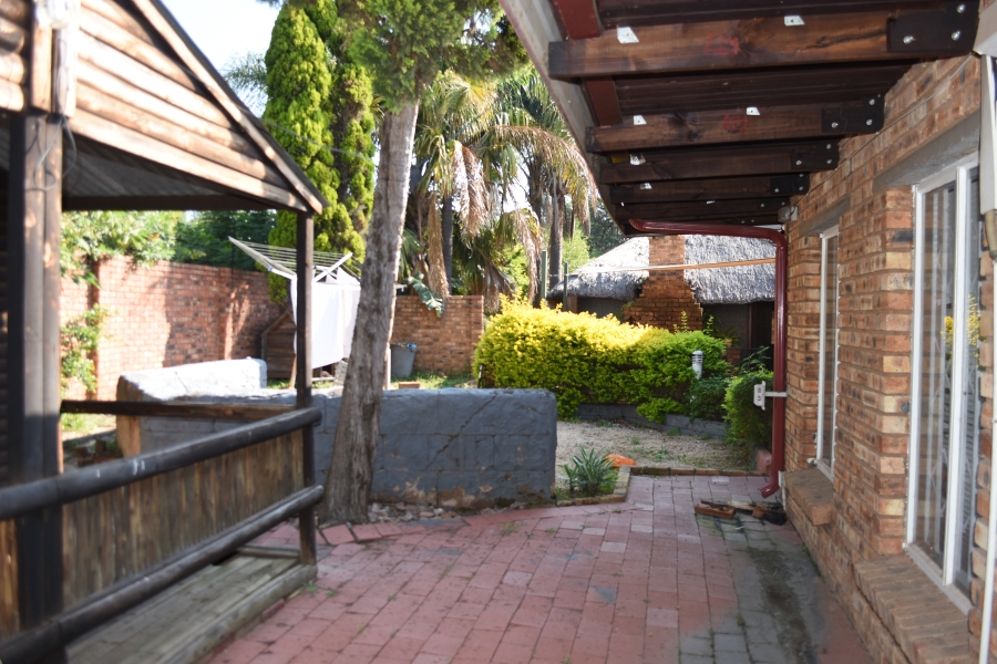 4 Bedroom Property for Sale in Theresa Park Gauteng