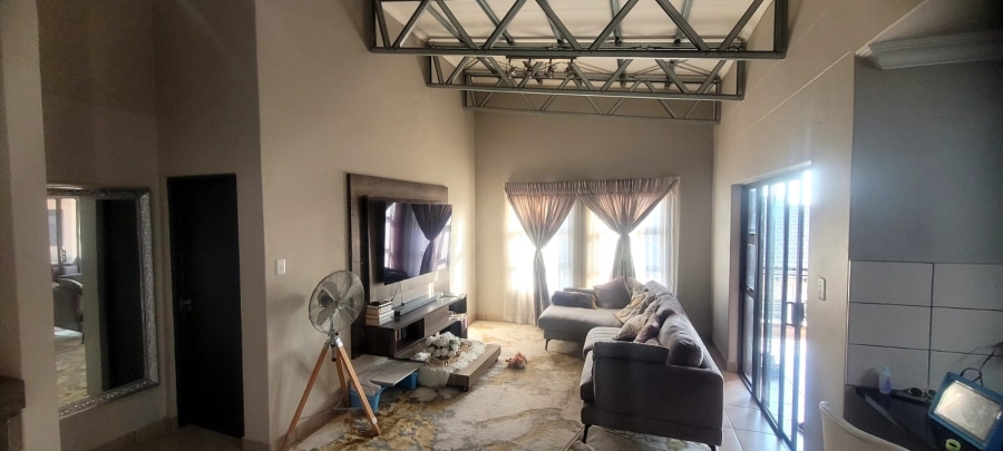 To Let 3 Bedroom Property for Rent in Montana Gauteng
