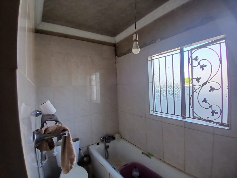4 Bedroom Property for Sale in Soshanguve S Gauteng
