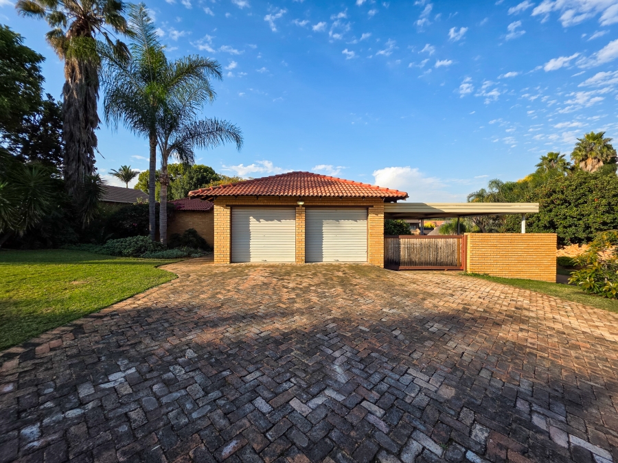 3 Bedroom Property for Sale in Moreleta Park Gauteng