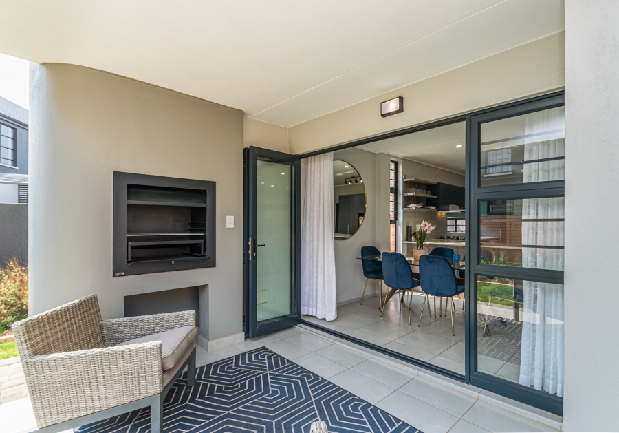 3 Bedroom Property for Sale in Amberfield Gauteng