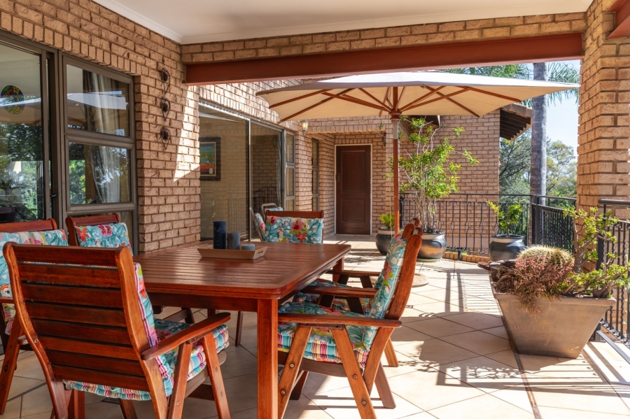 4 Bedroom Property for Sale in Mooikloof Equestrian Estate Gauteng