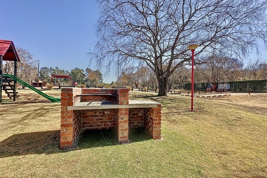 4 Bedroom Property for Sale in Mooikloof Equestrian Estate Gauteng