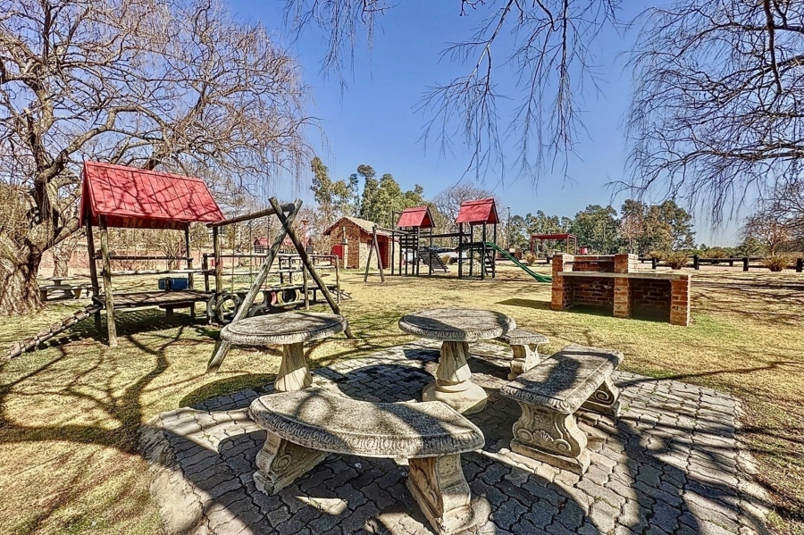 4 Bedroom Property for Sale in Mooikloof Equestrian Estate Gauteng