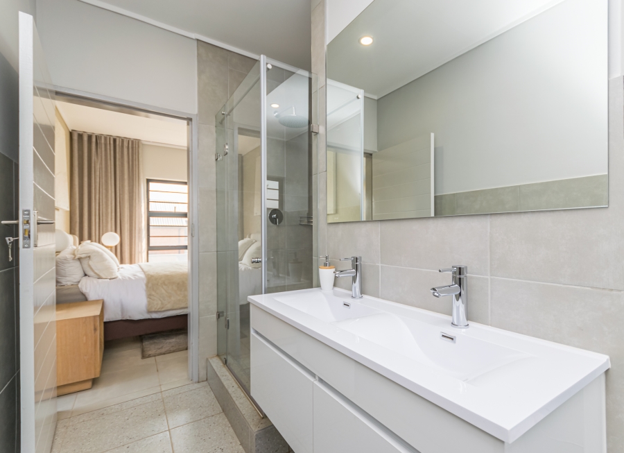 3 Bedroom Property for Sale in Amberfield Gauteng