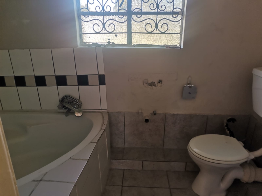 3 Bedroom Property for Sale in Gezina Gauteng