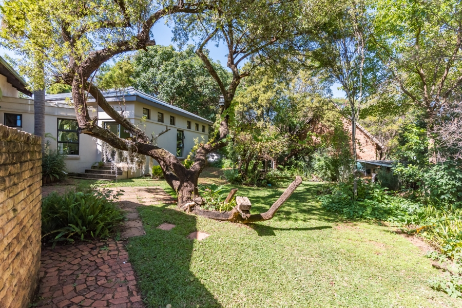 3 Bedroom Property for Sale in Garsfontein Gauteng