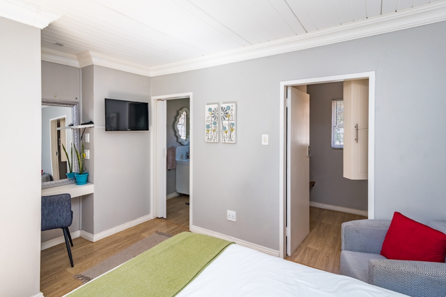 3 Bedroom Property for Sale in Garsfontein Gauteng