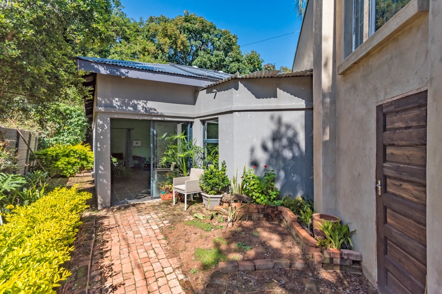3 Bedroom Property for Sale in Garsfontein Gauteng