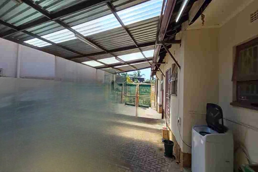 3 Bedroom Property for Sale in Lenasia South Gauteng