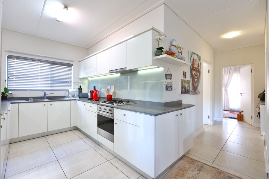 3 Bedroom Property for Sale in Waterfall Gauteng