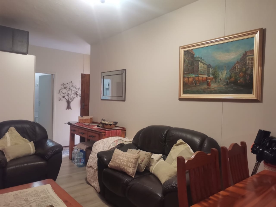 1 Bedroom Property for Sale in Gezina Gauteng