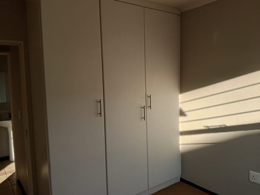 To Let 2 Bedroom Property for Rent in Honeydew Gauteng