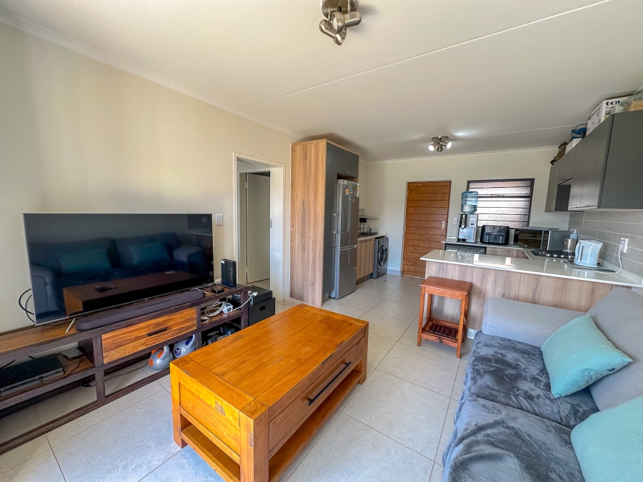 1 Bedroom Property for Sale in Golden Fields Estate Gauteng