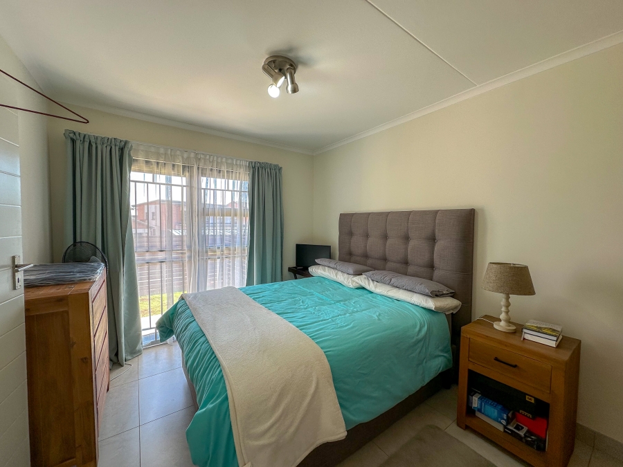 1 Bedroom Property for Sale in Golden Fields Estate Gauteng
