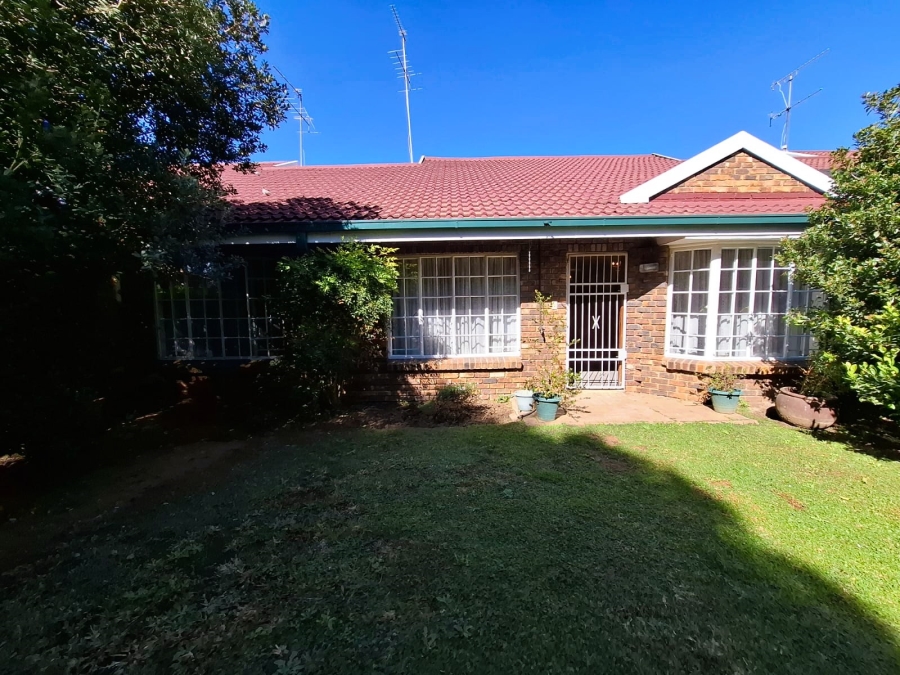 3 Bedroom Property for Sale in Three Rivers Gauteng