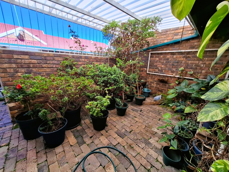 3 Bedroom Property for Sale in Three Rivers Gauteng