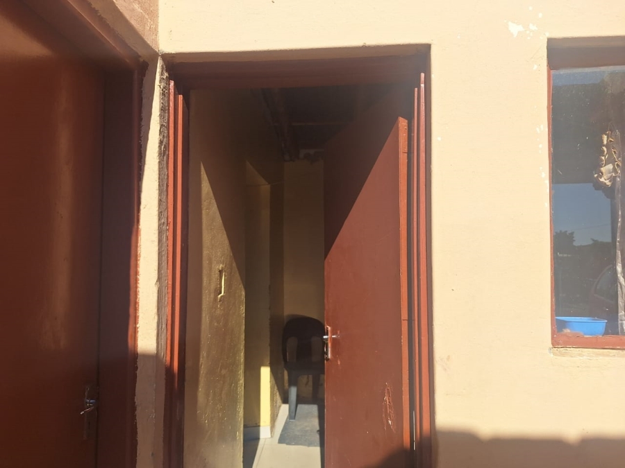 2 Bedroom Property for Sale in Soshanguve V Gauteng