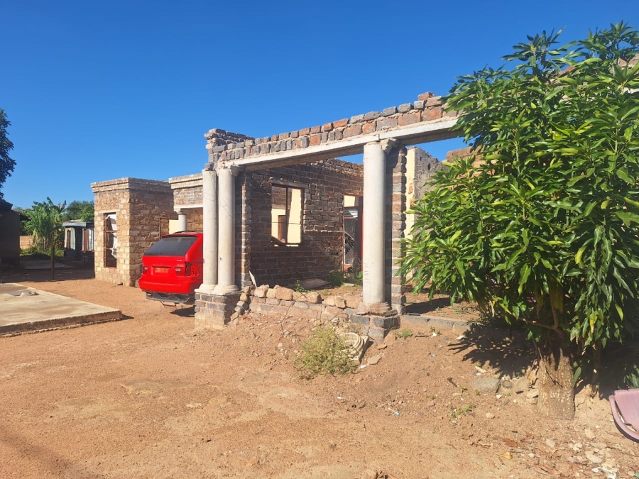 2 Bedroom Property for Sale in Soshanguve V Gauteng