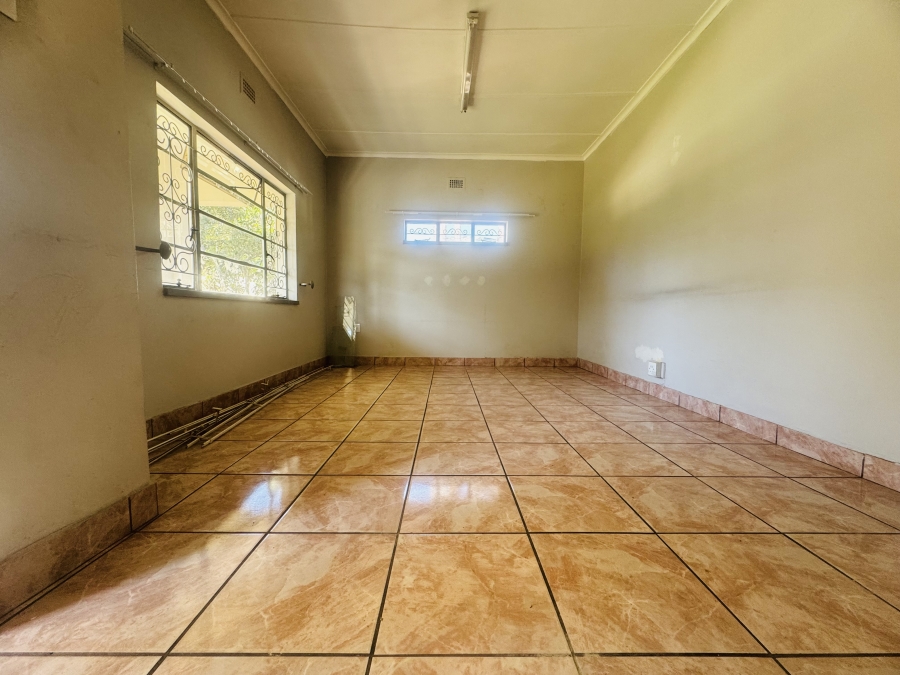3 Bedroom Property for Sale in Gezina Gauteng