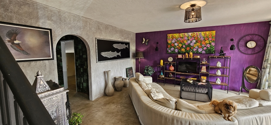 3 Bedroom Property for Sale in Three Rivers Proper Gauteng