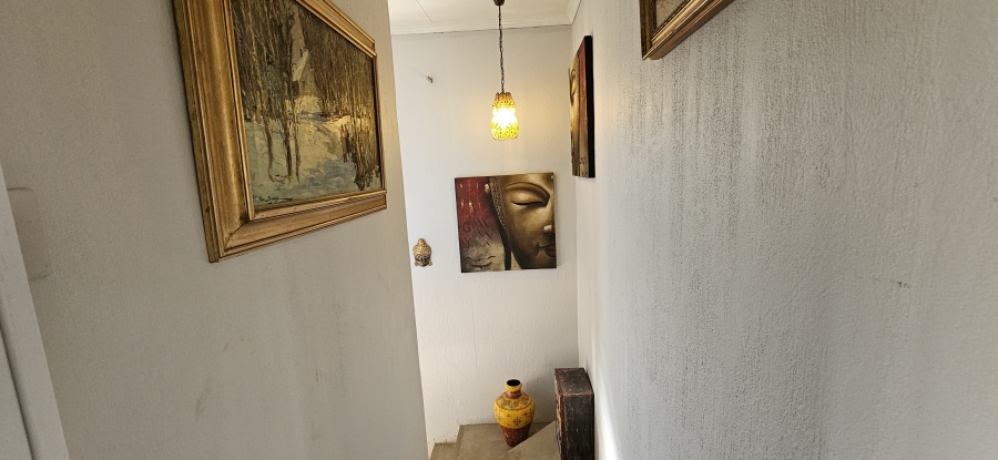 3 Bedroom Property for Sale in Three Rivers Proper Gauteng