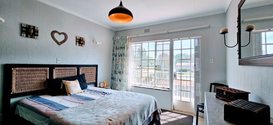 3 Bedroom Property for Sale in Three Rivers Proper Gauteng