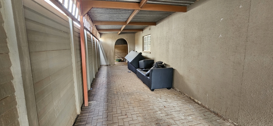 3 Bedroom Property for Sale in Three Rivers Proper Gauteng