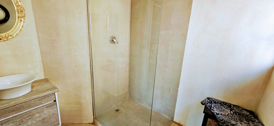 3 Bedroom Property for Sale in Three Rivers Proper Gauteng