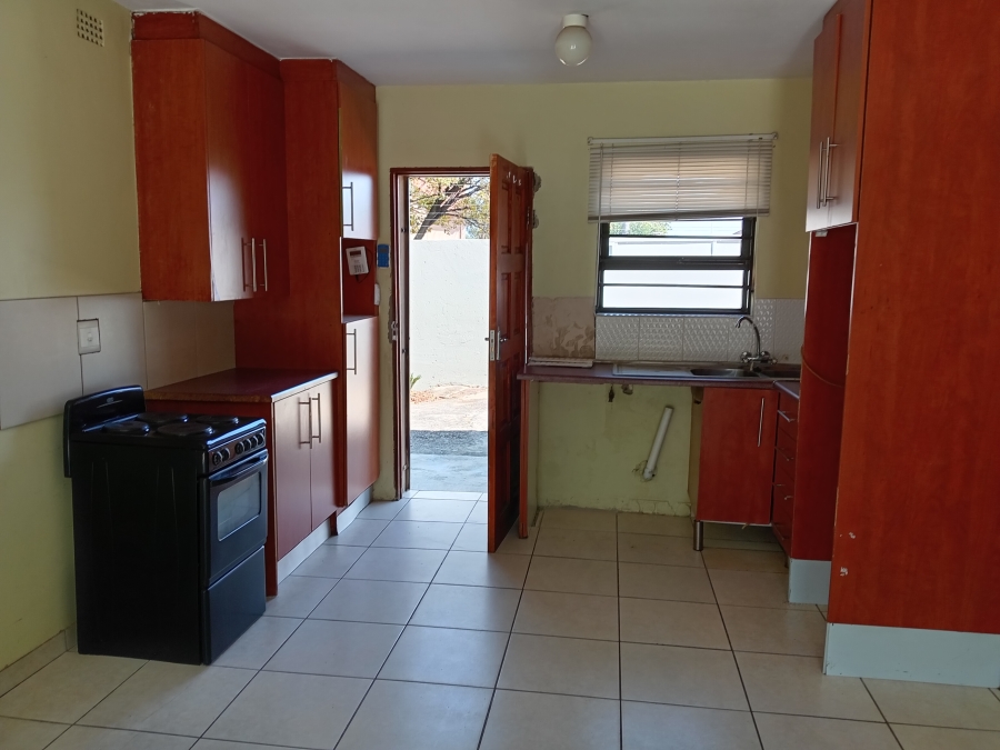 2 Bedroom Property for Sale in Glenvista Gauteng