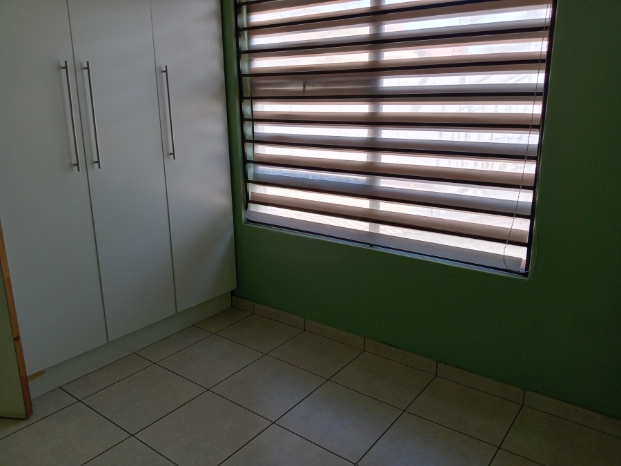 2 Bedroom Property for Sale in Glenvista Gauteng