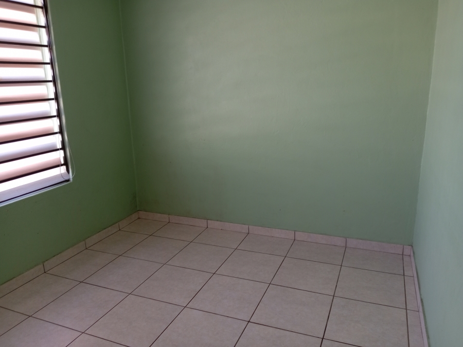 2 Bedroom Property for Sale in Glenvista Gauteng