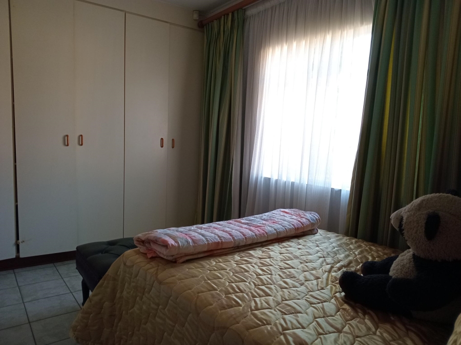 To Let 3 Bedroom Property for Rent in Kew Gauteng