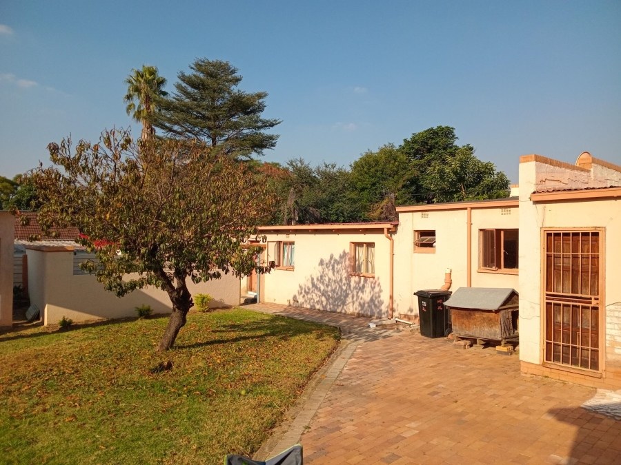 To Let 3 Bedroom Property for Rent in Kew Gauteng