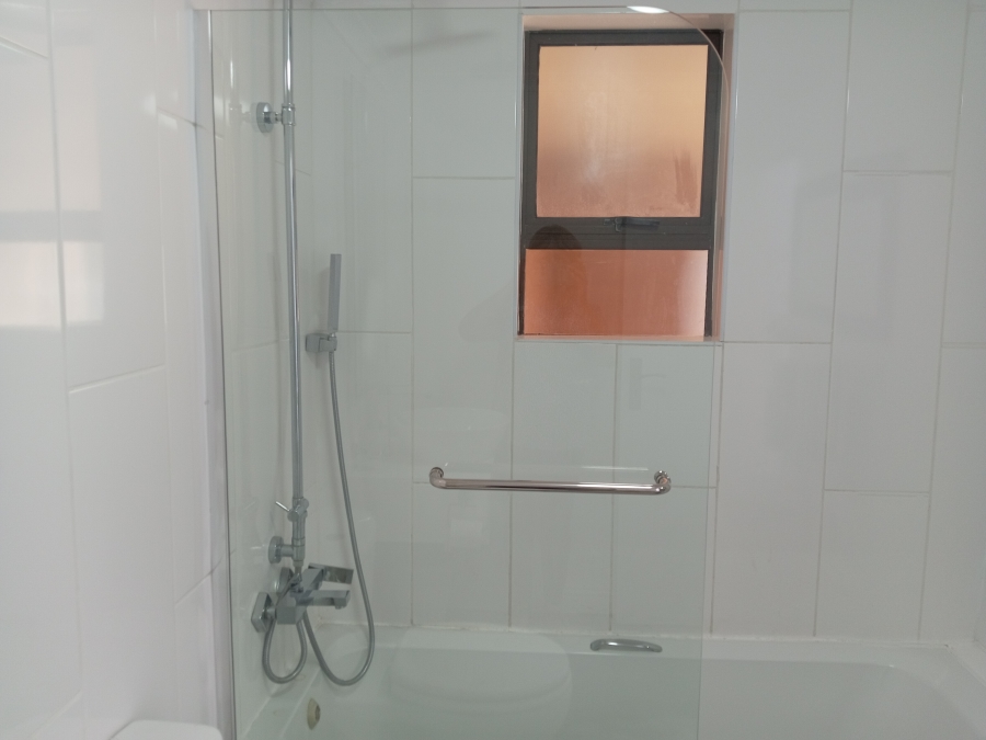 1 Bedroom Property for Sale in Mulbarton Gauteng