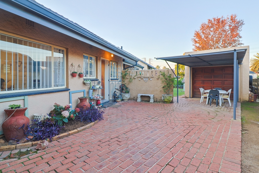 4 Bedroom Property for Sale in Randhart Gauteng