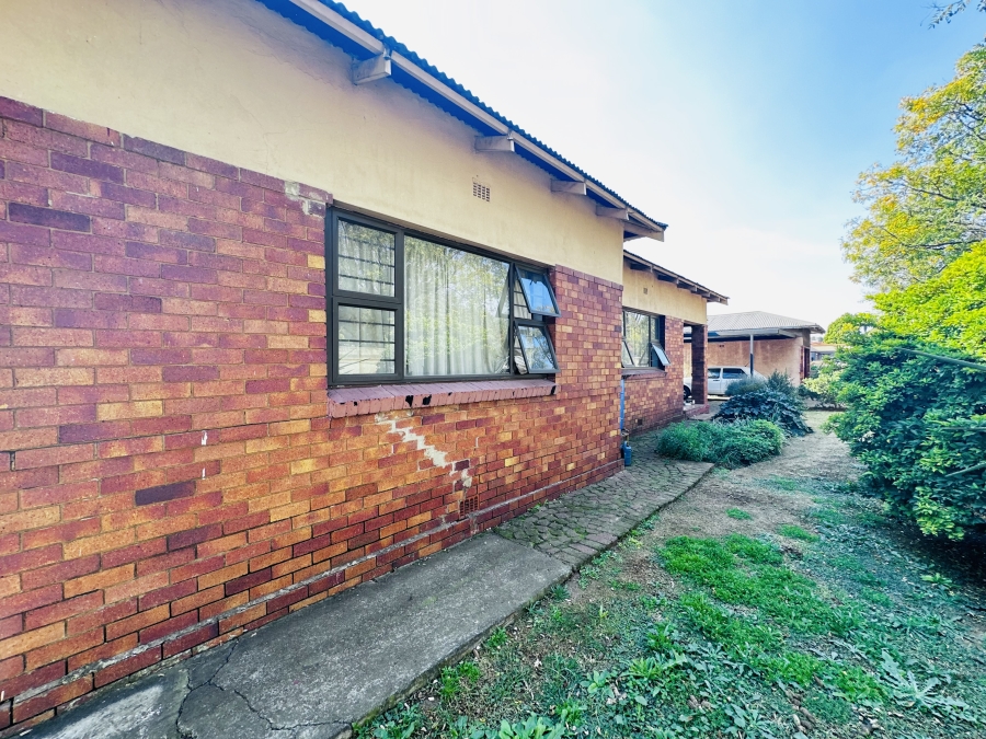 3 Bedroom Property for Sale in Brakpan Central Gauteng