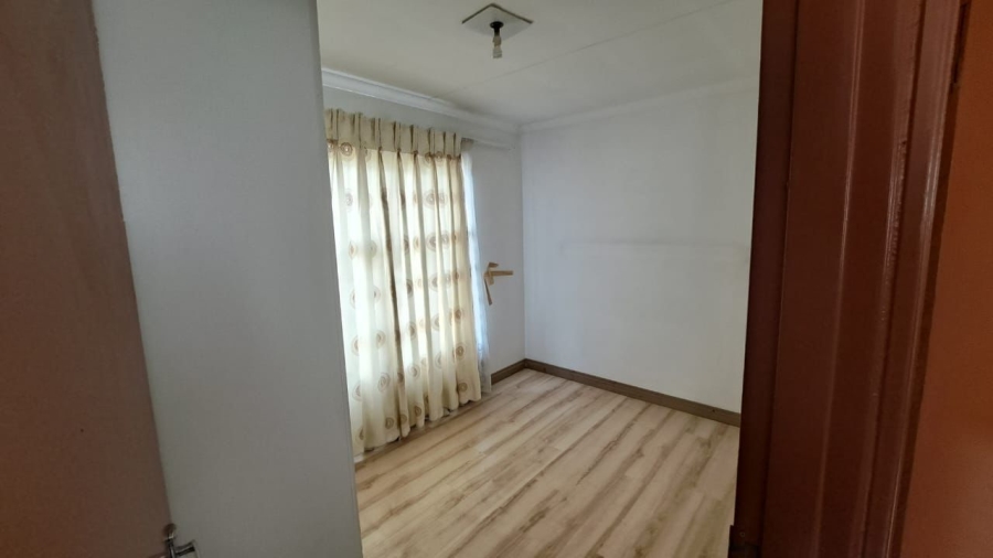 To Let 2 Bedroom Property for Rent in Vanderbijlpark CE 3 Gauteng