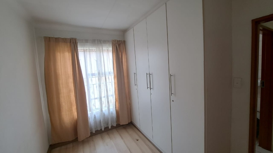 To Let 2 Bedroom Property for Rent in Vanderbijlpark CE 3 Gauteng
