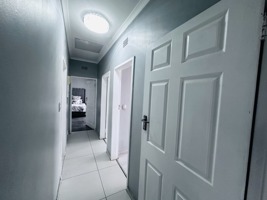 3 Bedroom Property for Sale in Sharon Park Gauteng