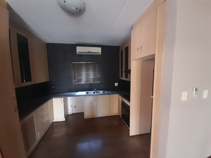 To Let 3 Bedroom Property for Rent in Vanderbijlpark SE 10 Gauteng