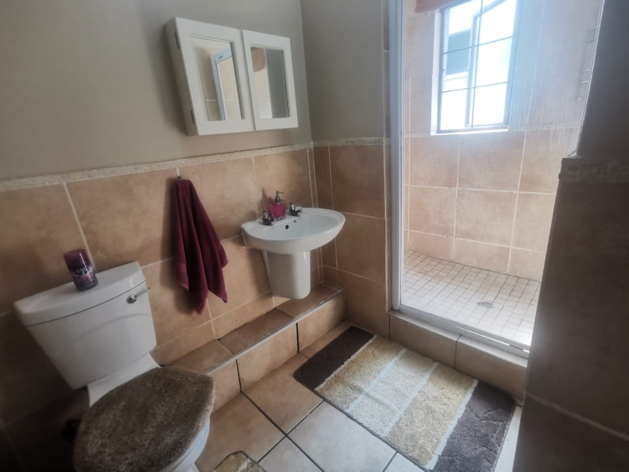 To Let 2 Bedroom Property for Rent in Rivonia Gauteng