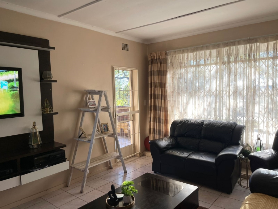 2 Bedroom Property for Sale in Vanderbijlpark CW 2 Gauteng
