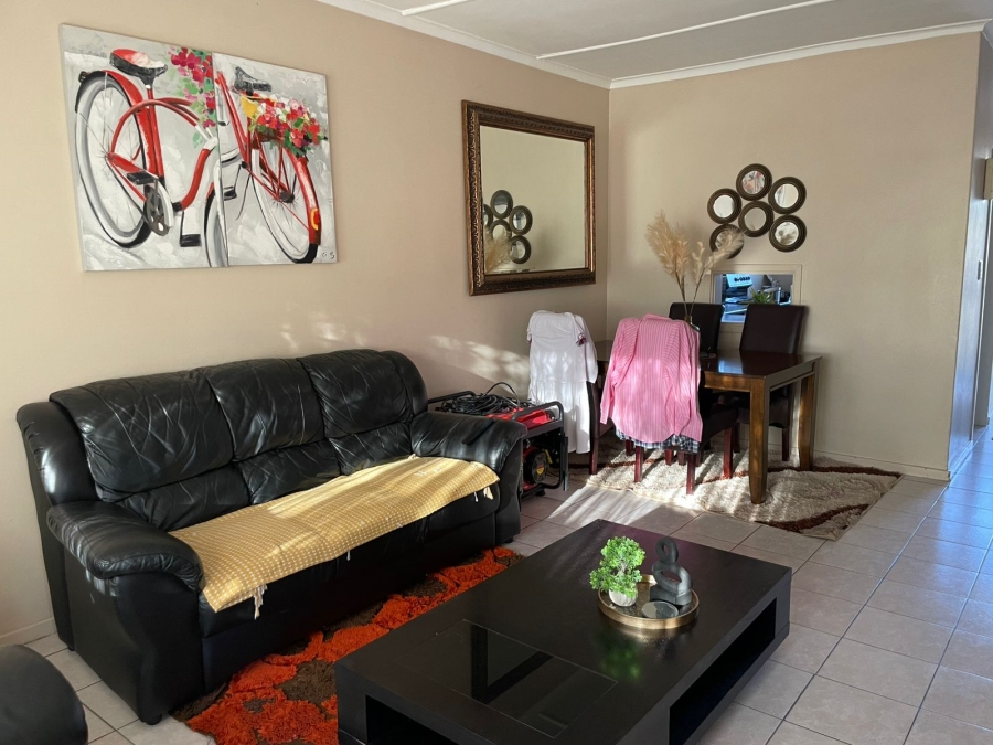 2 Bedroom Property for Sale in Vanderbijlpark CW 2 Gauteng