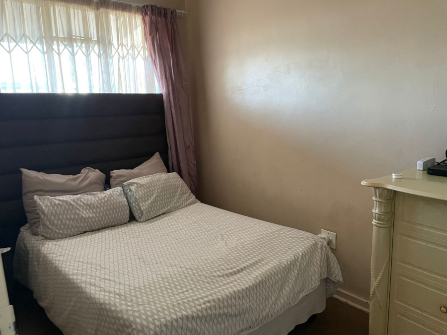 2 Bedroom Property for Sale in Vanderbijlpark CW 2 Gauteng