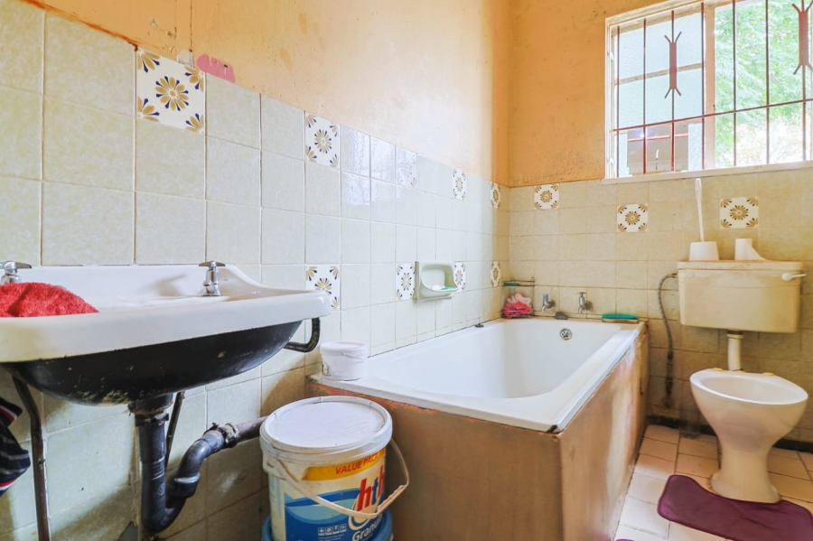 13 Bedroom Property for Sale in Denver Gauteng