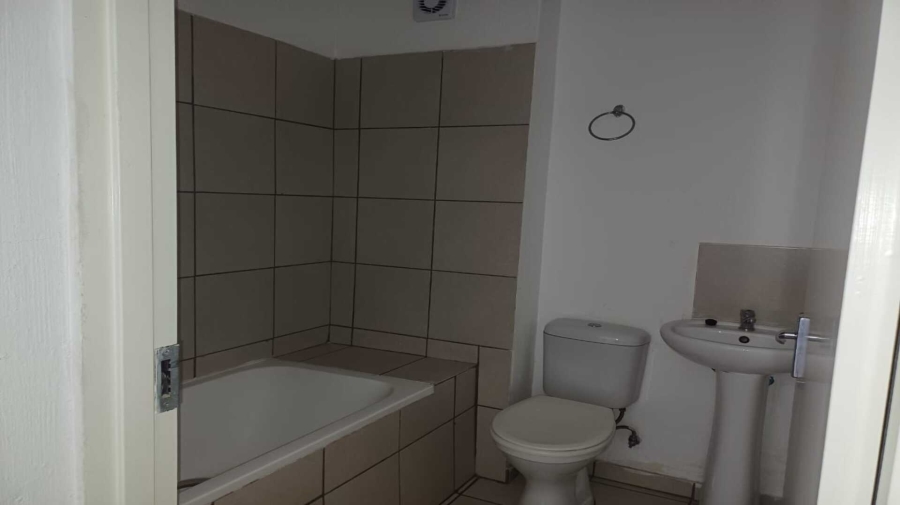 To Let 2 Bedroom Property for Rent in Vanderbijlpark CW 5 Gauteng
