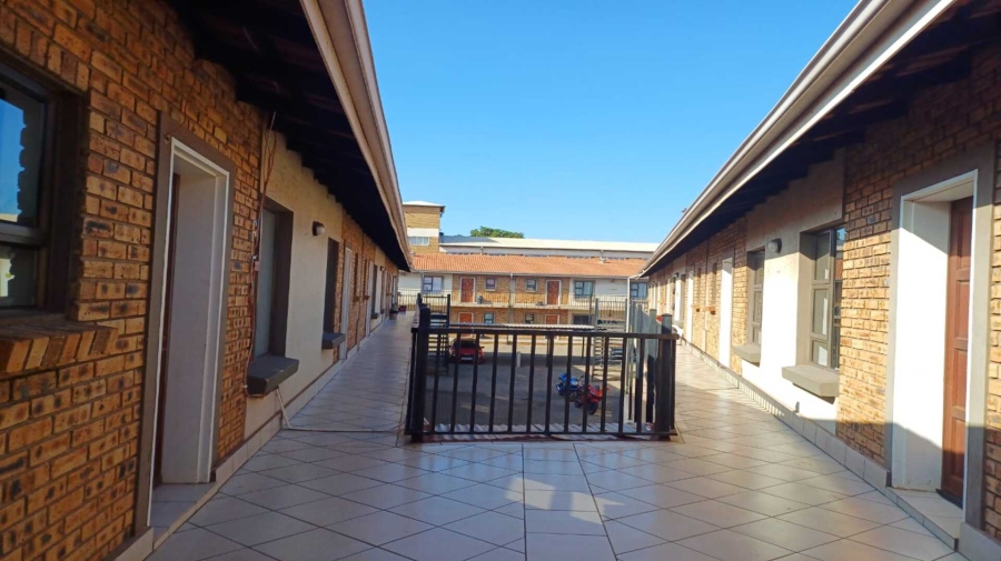 To Let 2 Bedroom Property for Rent in Vanderbijlpark CW 5 Gauteng