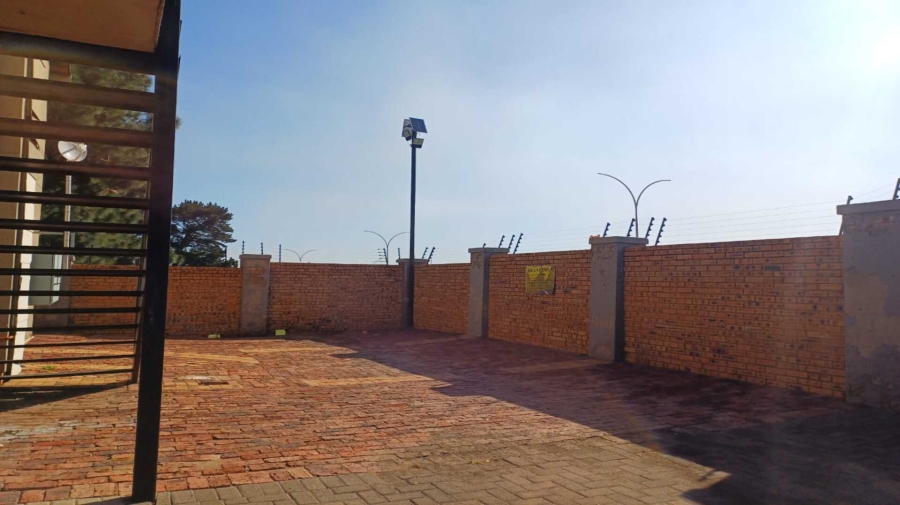 To Let 2 Bedroom Property for Rent in Vanderbijlpark CW 5 Gauteng