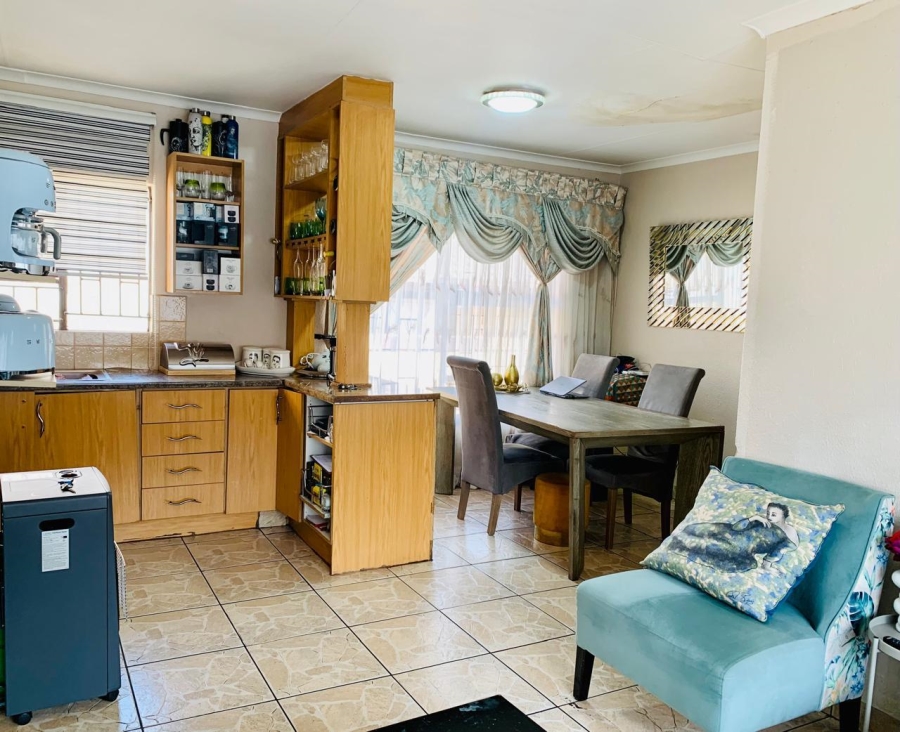 4 Bedroom Property for Sale in Ratanda Gauteng